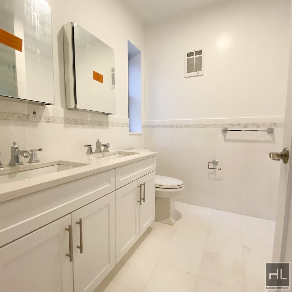 East 56 Street - Photo 14