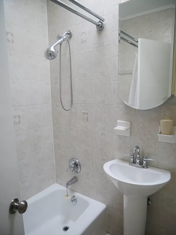 2260 1st Avenue - Photo 8