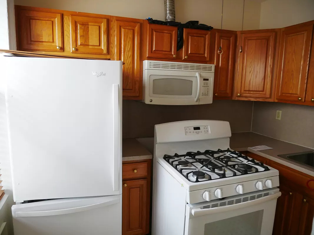 2260 1st Avenue - Photo 7