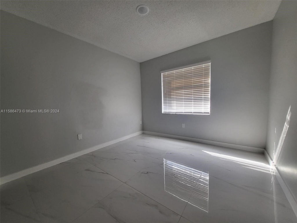 14470 Sw 96th Ter - Photo 6