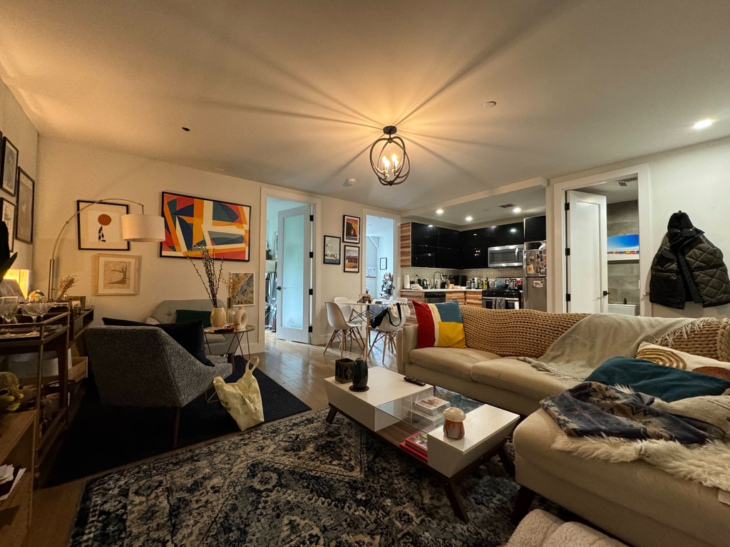 77 Berry Street - Photo 4