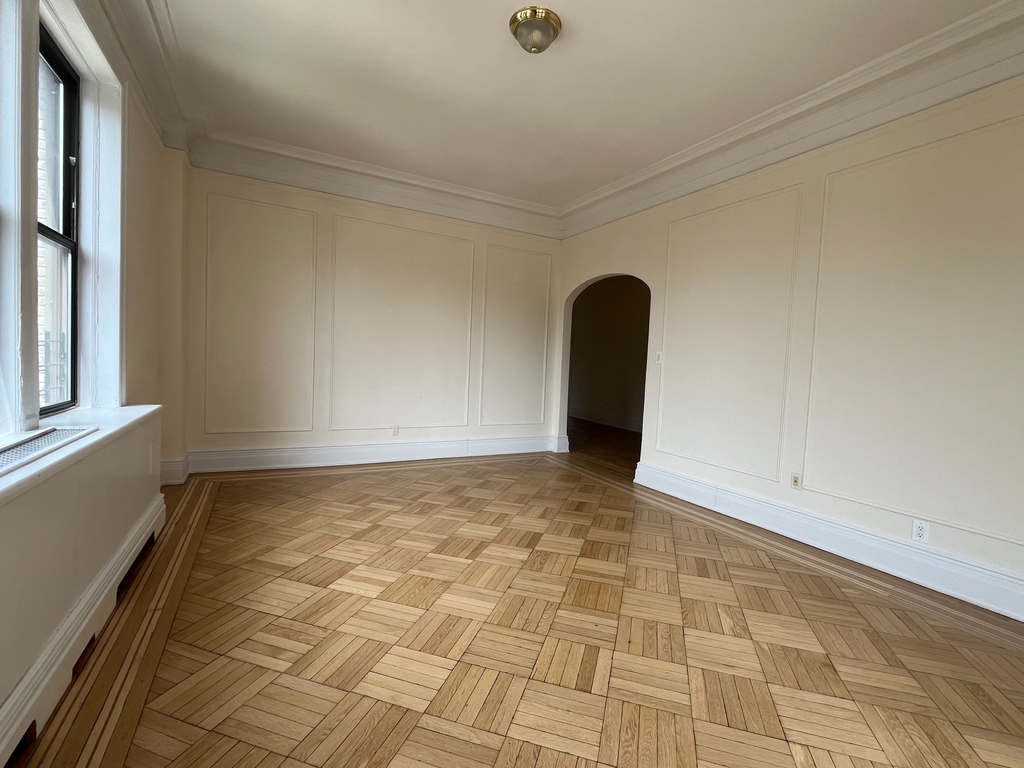 West 98th Street - Photo 2