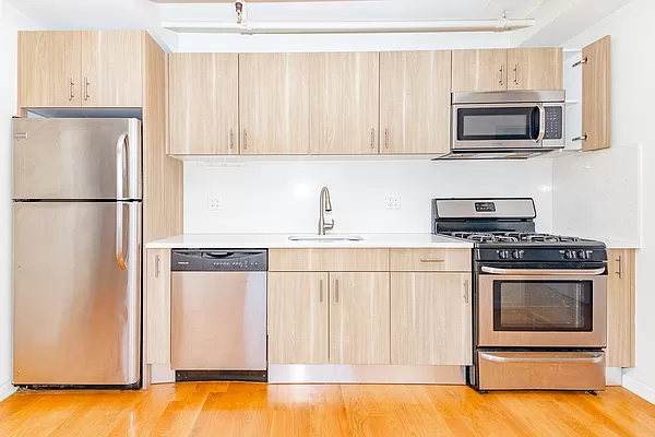 618 Bushwick Avenue - Photo 2