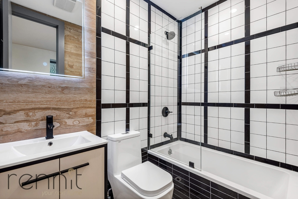 1016 Carroll Street - Photo 3