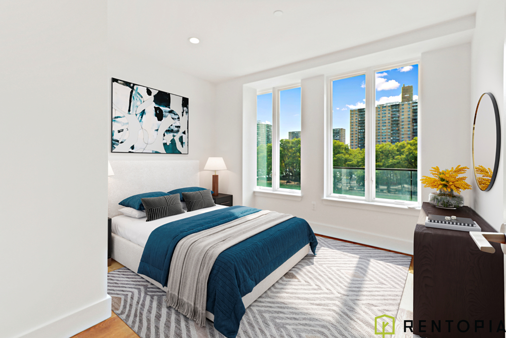 61 Montrose Avenue - Photo 4