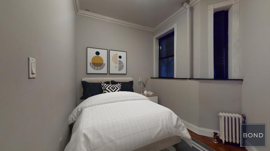 Tenth Avenue - Photo 6