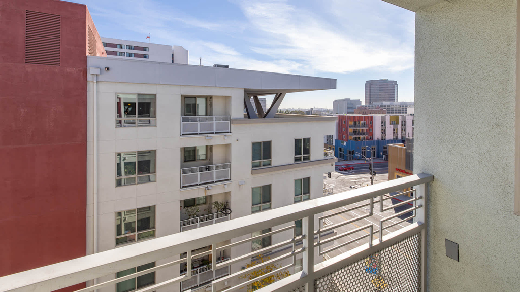 639 N. Broadway - Photo 13