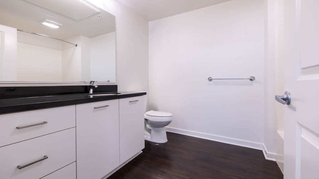 639 N. Broadway - Photo 17