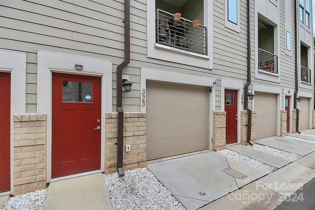 323 Uptown West Drive - Photo 22