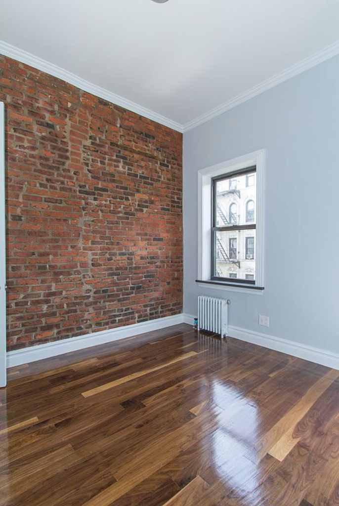 68 Clinton Street - Photo 3