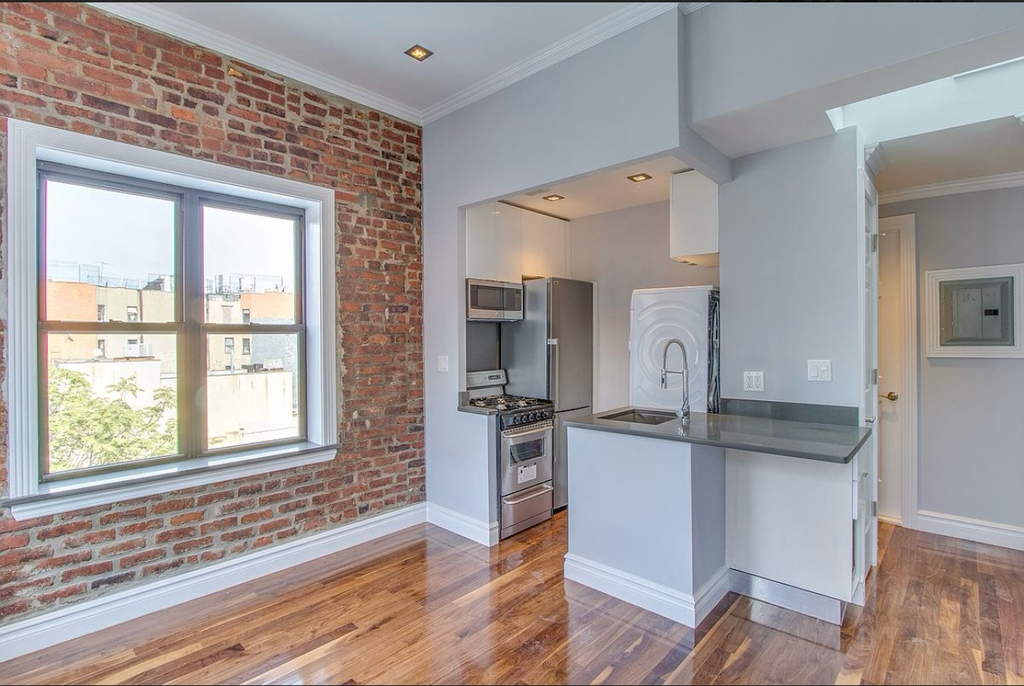 68 Clinton Street - Photo 0