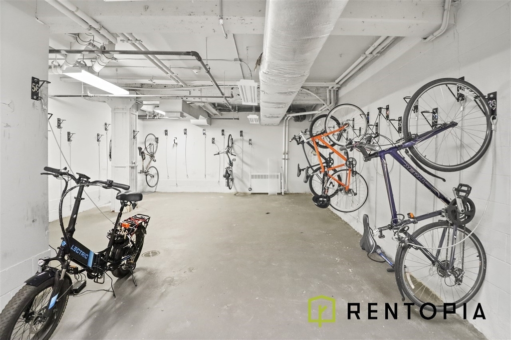 487 Keap Street - Photo 8