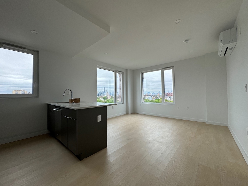 1499 Bedford Avenue - Photo 0