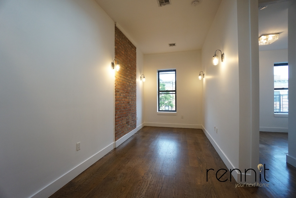 1689 Gates Avenue - Photo 8