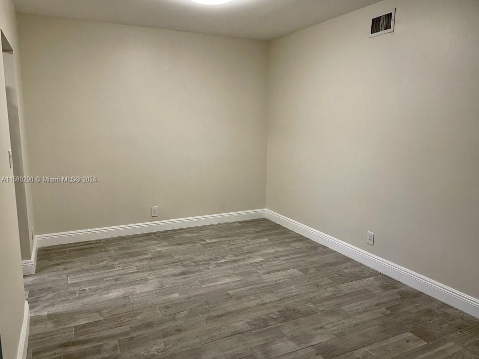 2051 Nw 81st Ave - Photo 10