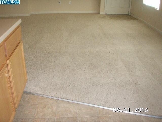 219 N Hall Street - Photo 5