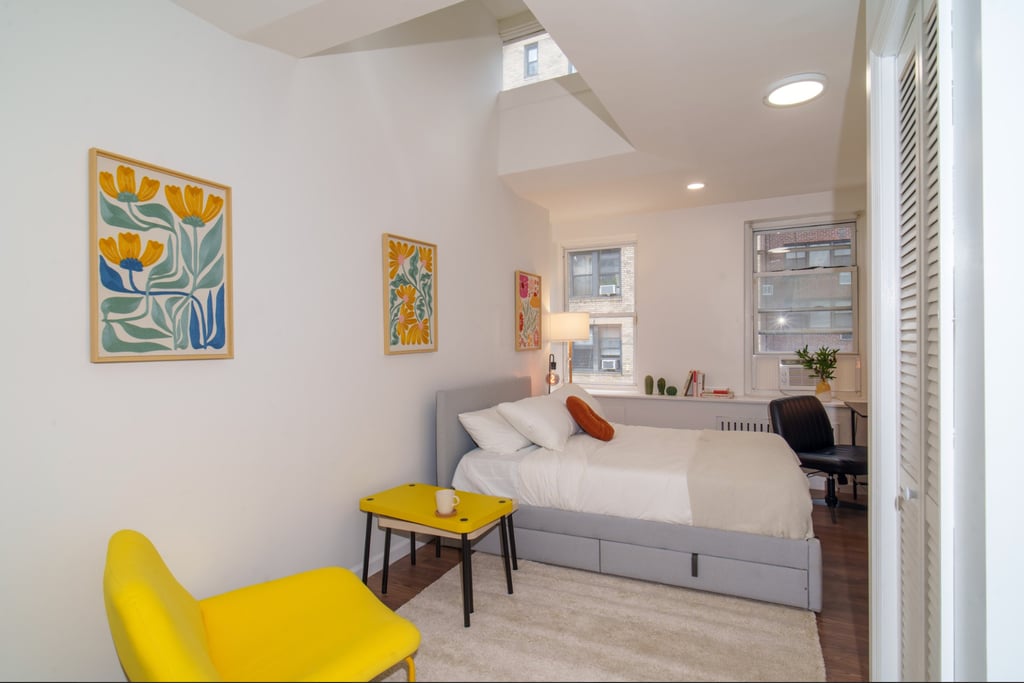 312 East 51st Street - Photo 1