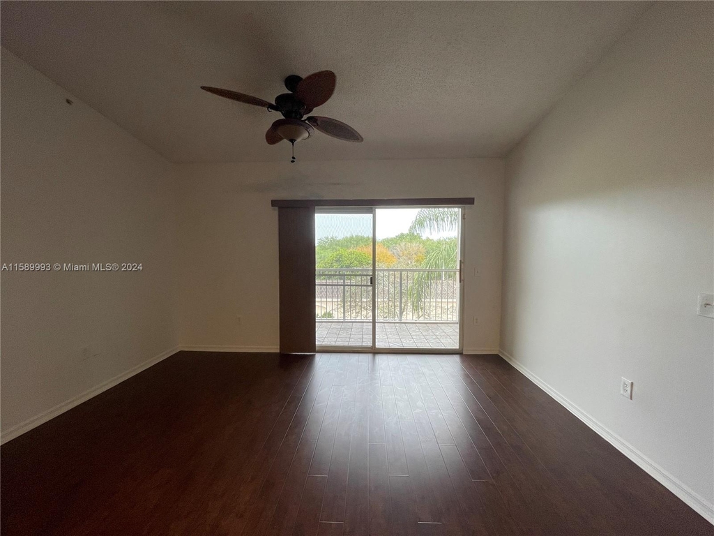 5025 Wiles Rd - Photo 1