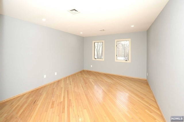 27  Maltese Drive - Photo 7