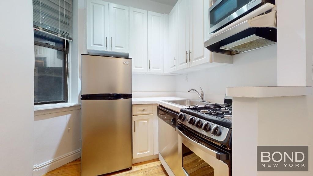 East 83rd Street - Photo 0