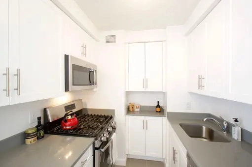 Upper West Side  - Photo 1