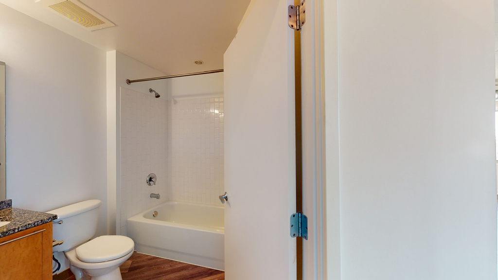 2303 14th Street Nw - Photo 4
