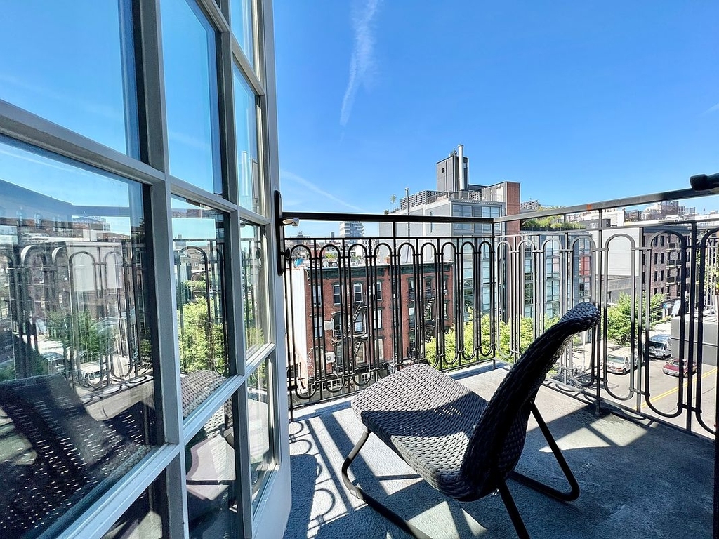 212 North 4th Street - Photo 3