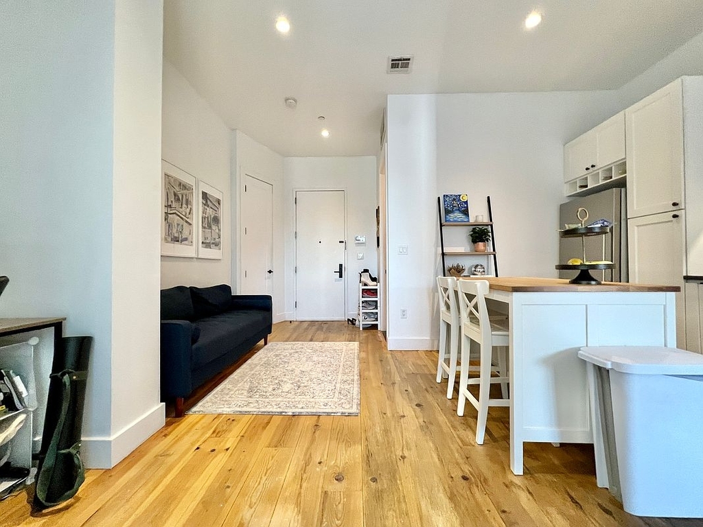212 North 4th Street - Photo 2
