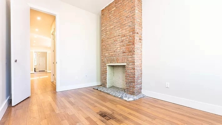 170 Jefferson Street - Photo 3
