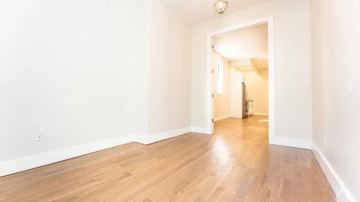 170 Jefferson Street - Photo 2