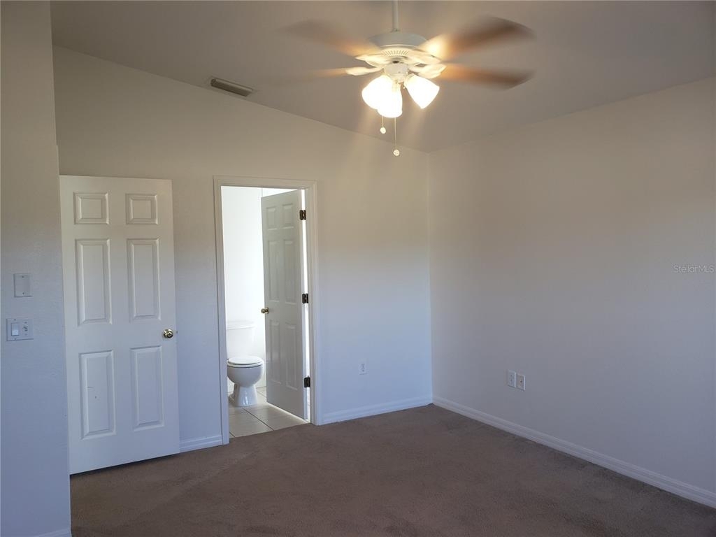 7940 Carriage Pointe Drive - Photo 16