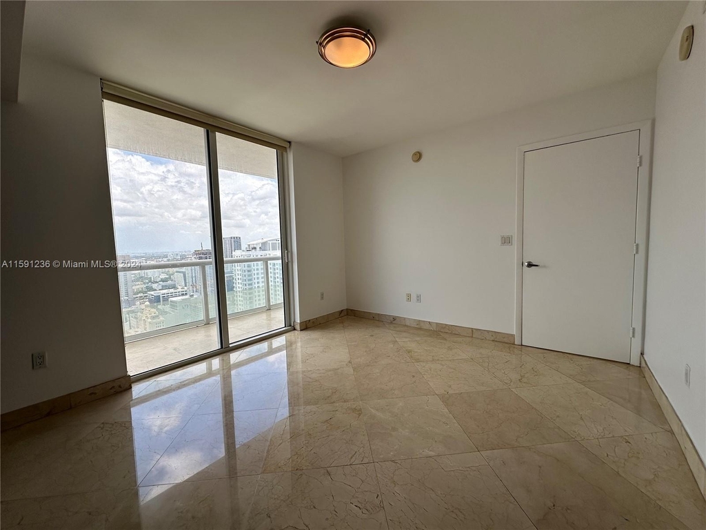 50 Biscayne Blvd - Photo 14