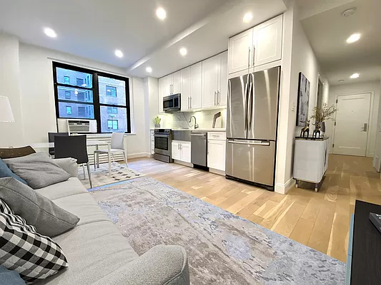  East 48th Street - Photo 0