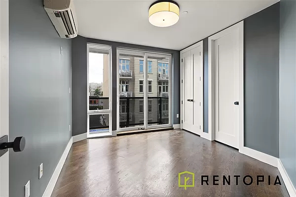 383 Union Avenue - Photo 4