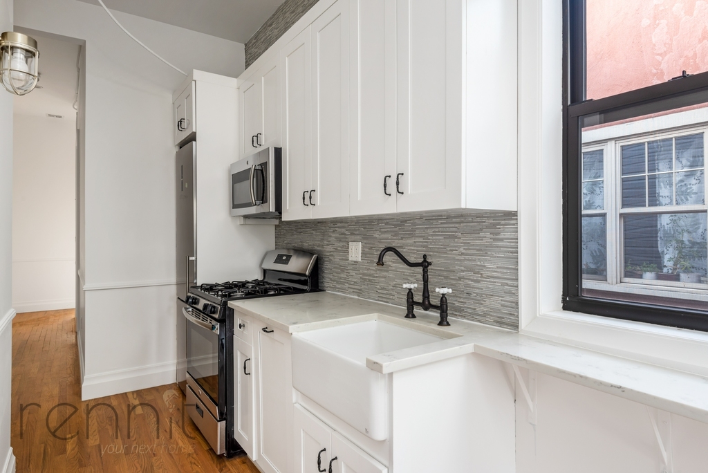 1622 Summerfield Street - Photo 9