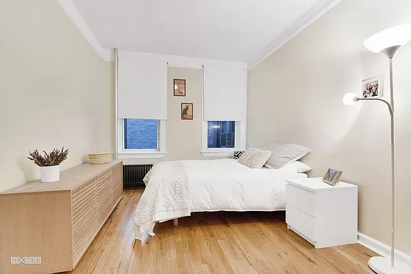 West 13th Street - Photo 3