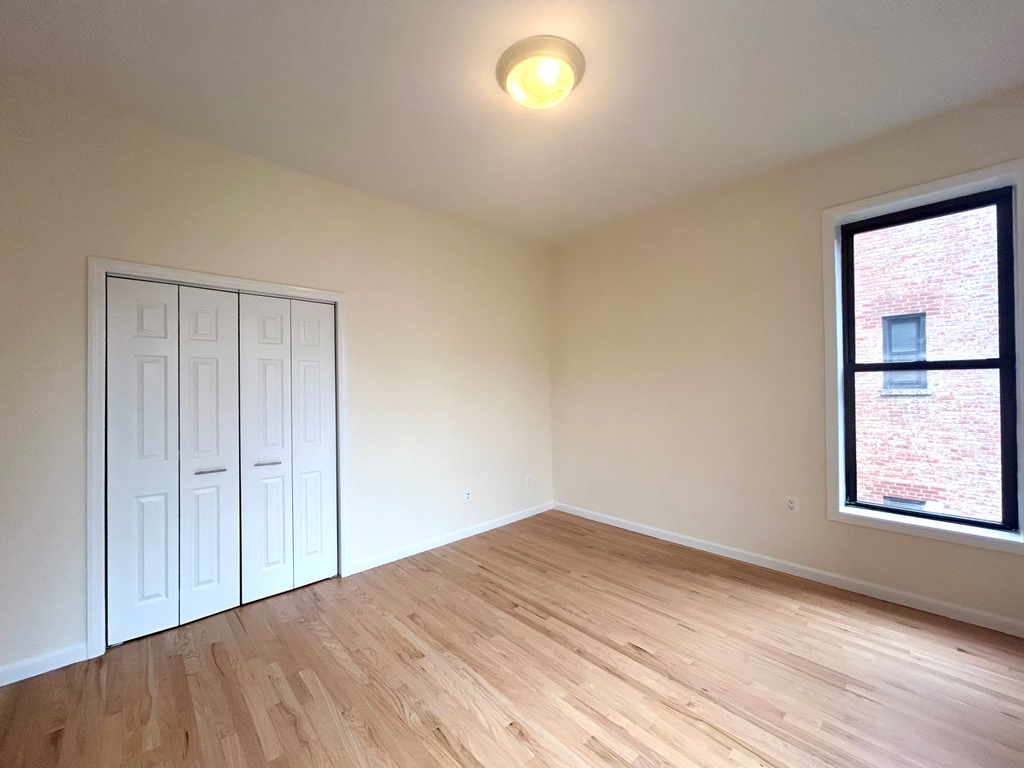 73rd & Central Park West - Photo 10