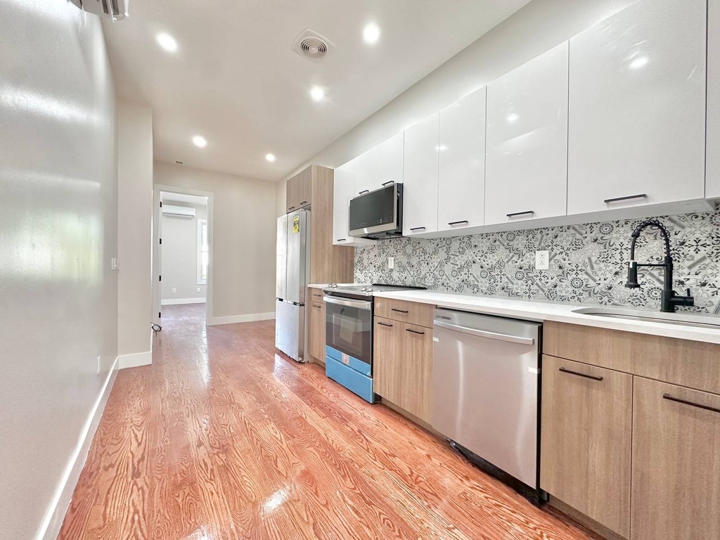 1611 Hancock Street - Photo 9