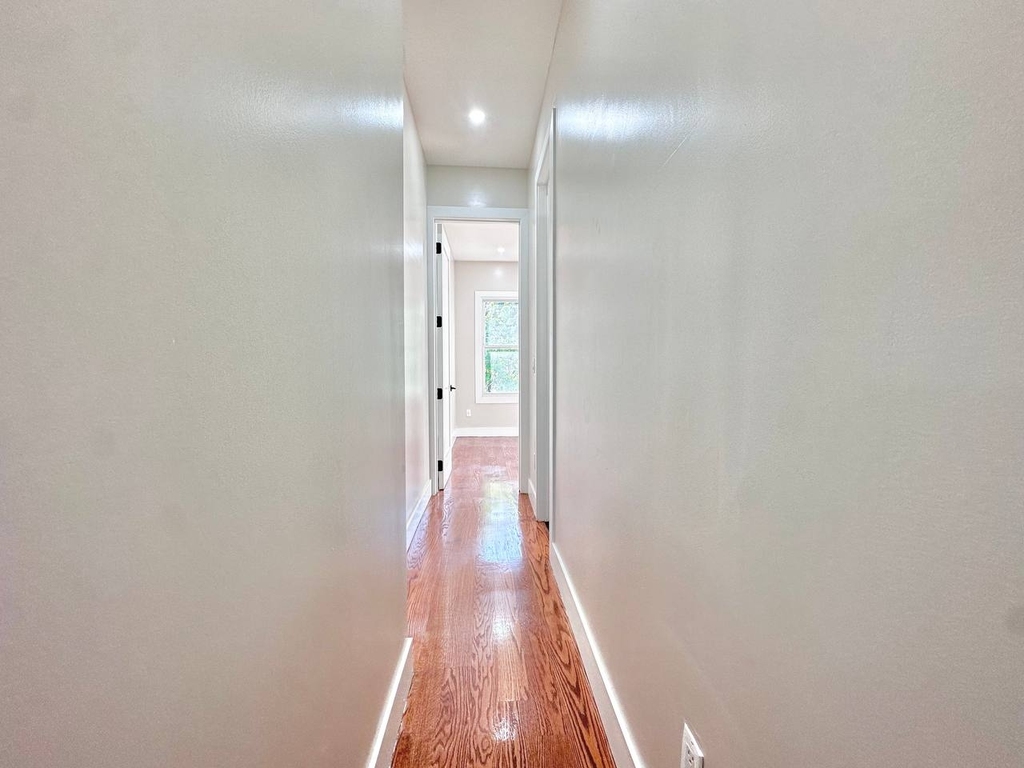 1611 Hancock Street - Photo 17