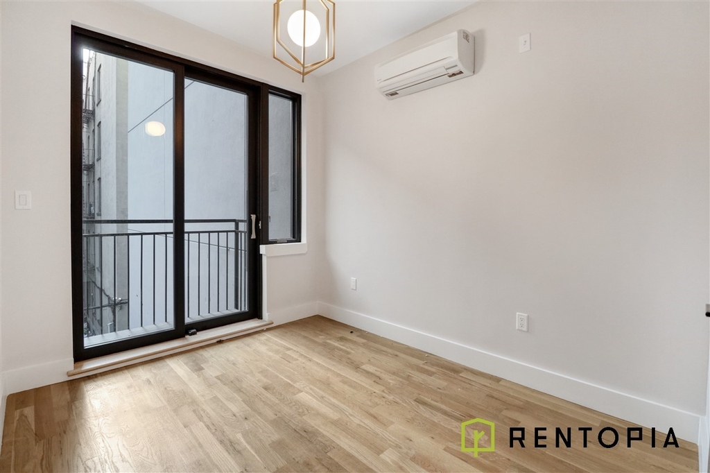 295 North 7th Street - Photo 2