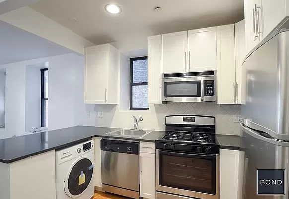 305 West 150th Street - Photo 1