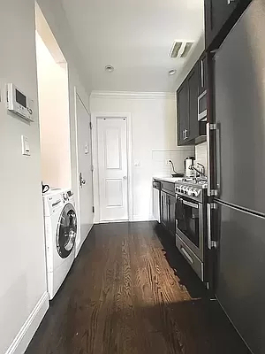 344 East 55th Street - Photo 5
