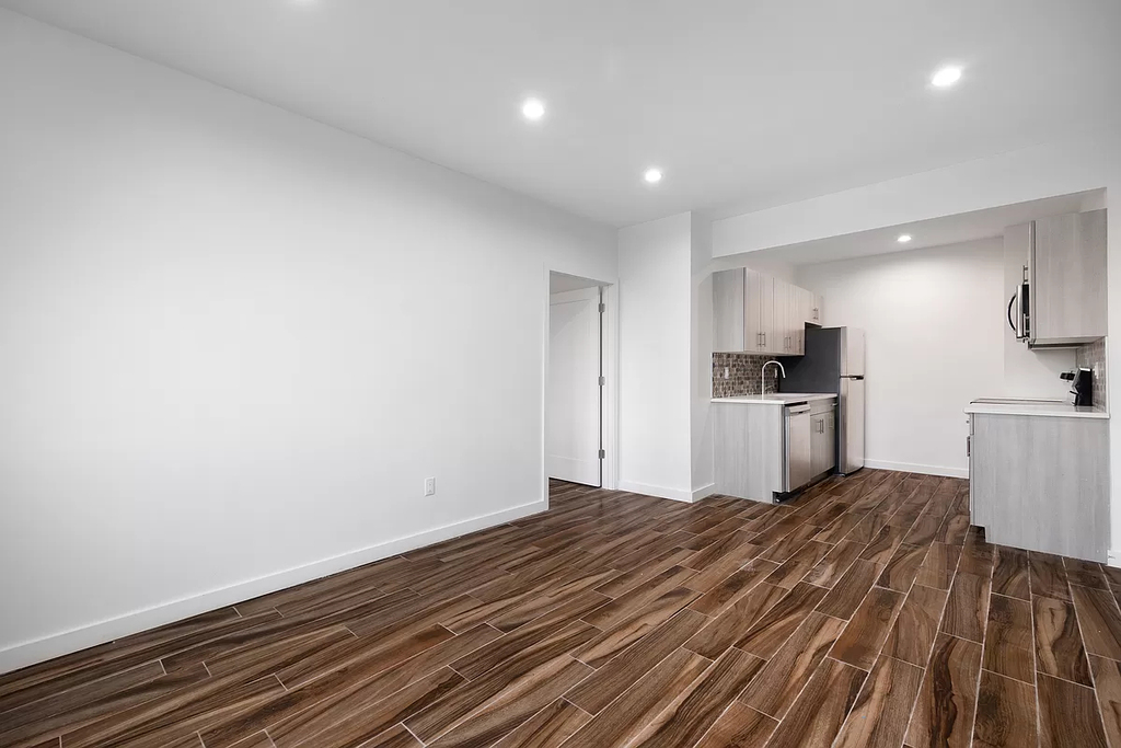 906 East New York Avenue - Photo 6