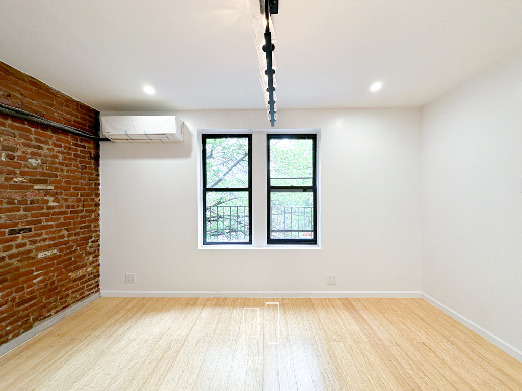 611 Flatbush Avenue - Photo 1