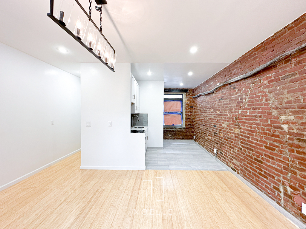 611 Flatbush Avenue - Photo 3