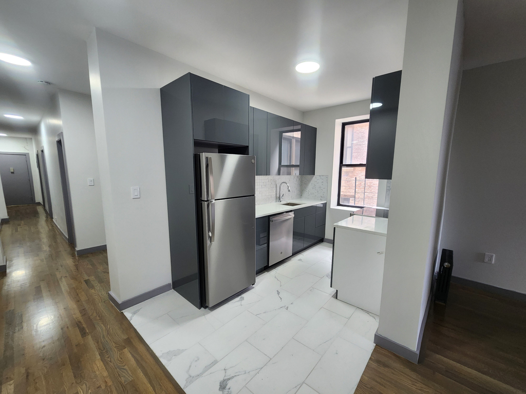550 West 157th Street - Photo 3