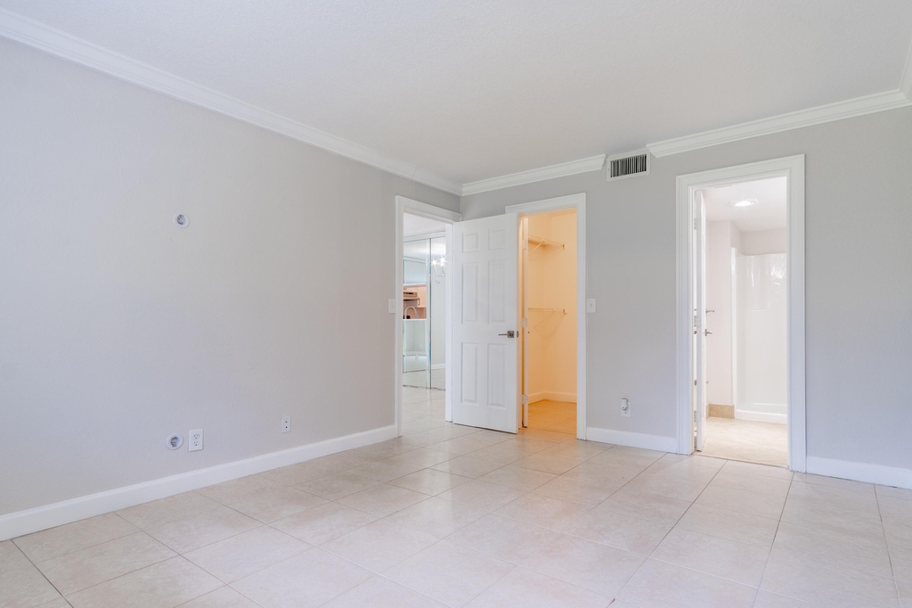 1272 S Military Trail - Photo 10