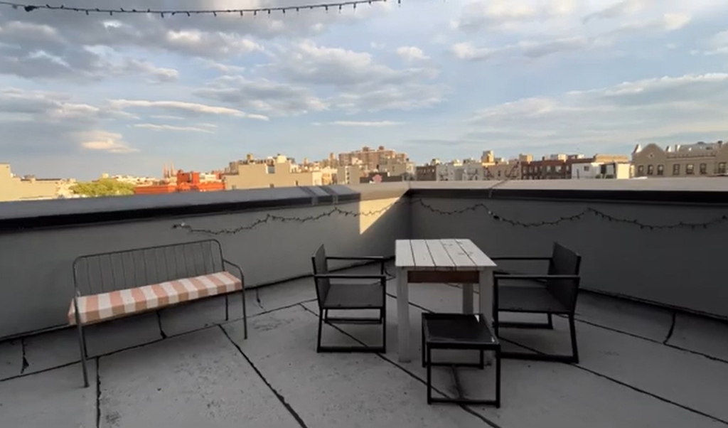 475 Grand Street - Photo 5