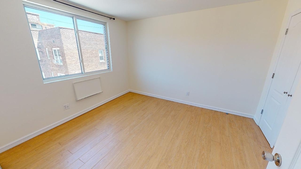 67-19 Austin Street - Photo 8
