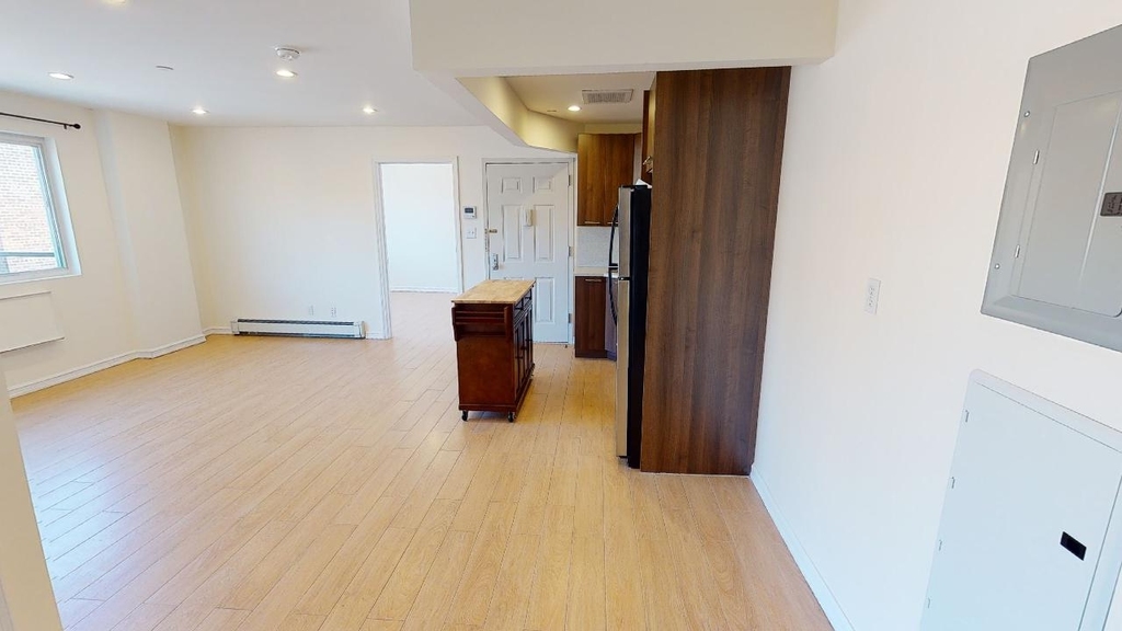 67-19 Austin Street - Photo 7